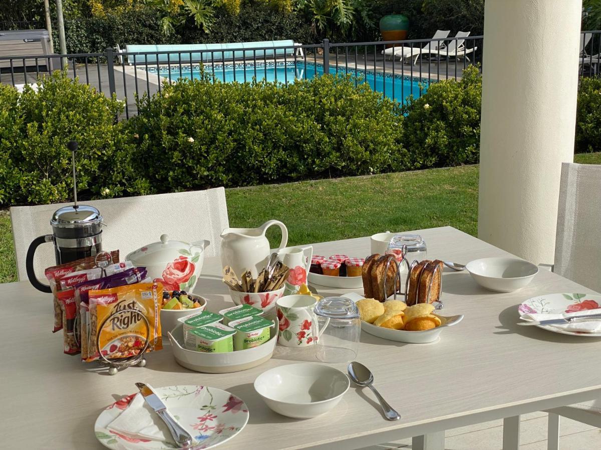 Bed and Breakfast Te Whare Ma Kerikeri Exterior foto